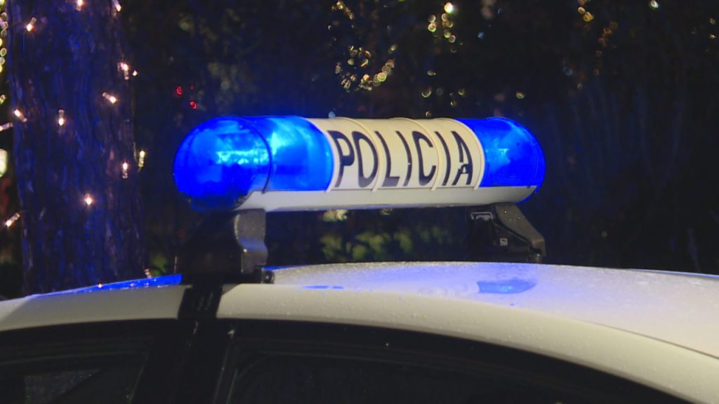 Përmbyset makina në aksin Laç-Milot, raportohet për të plagosur policia makina naten plagosje 1280x720 1