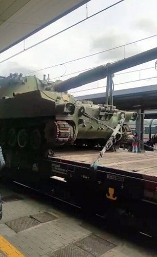 Italia i nis me tren dhjetëra tanke Ukrainës 2 0 500 1681638609x4 481 1