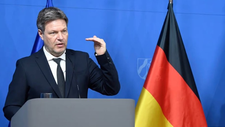 Zv/kancelari gjerman viziton Ukrainën, në fokus bashkëpunimi në sektorin energjitik 1655707553 Capture