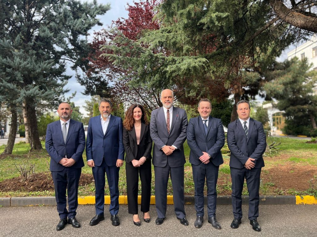 FOTO/ Edi Rama krah kreut të ri të SHISH-it: Prezantuam Vlora Hysenin me institucionet 339277232 1030095998375622 4770635941114661879 n