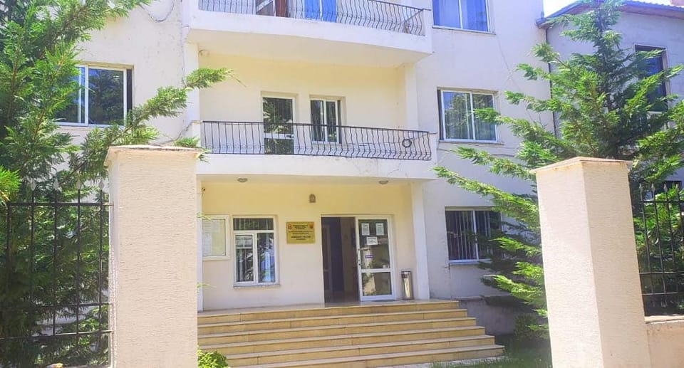 Përplasi dhe kanosi 39-vjeçarin, arrestohet i “forti” në Pogradec 343757009 707237904534535 5127908957404669792 n