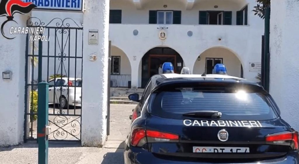Pas sherrit me ish-të dashurën, shqiptari tenton të hyjë me forcë në banesën e saj, përplaset fizikisht me policinë A8E6BB0E 9160 42DF B81D C73770A3E998