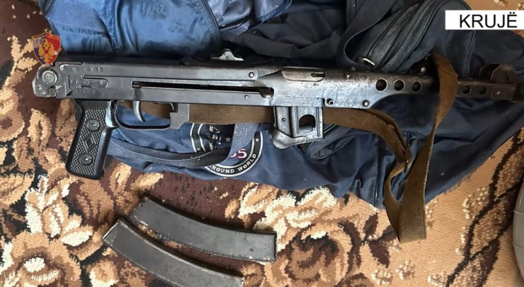 Kapet me automatik, arrestohet 64-vjeçari Capture 36