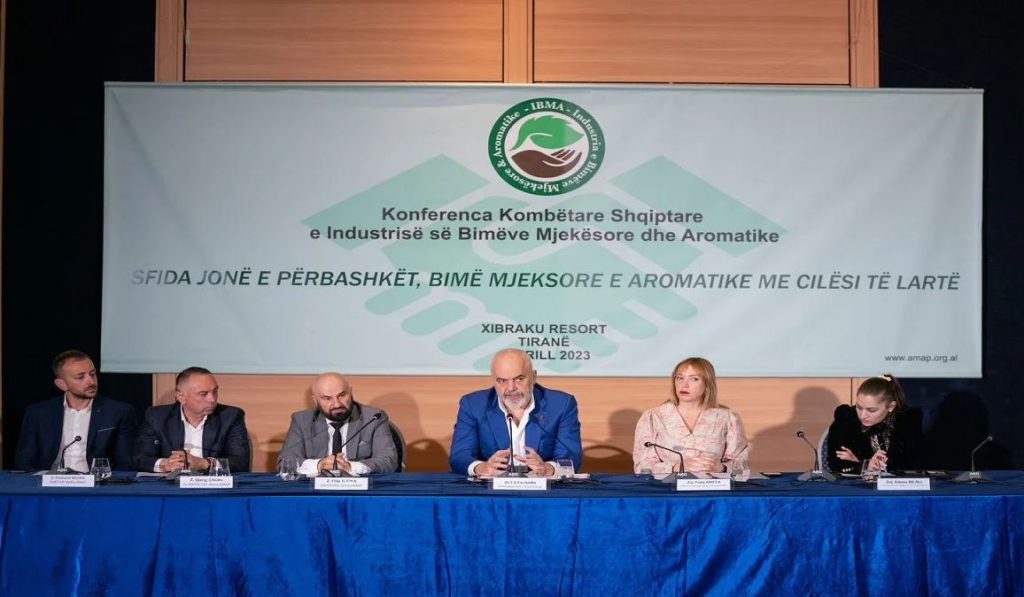 Rama: Bimët mjekësore dhe aromatike, industri në zhvillim. Do të kenë mbështetjen e qeverisë Capture 55