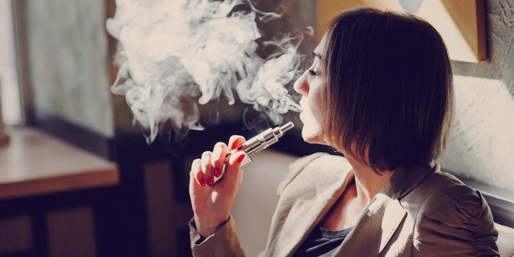 Efektet negative të cigareve elektronike DHEMBET 750x375 3