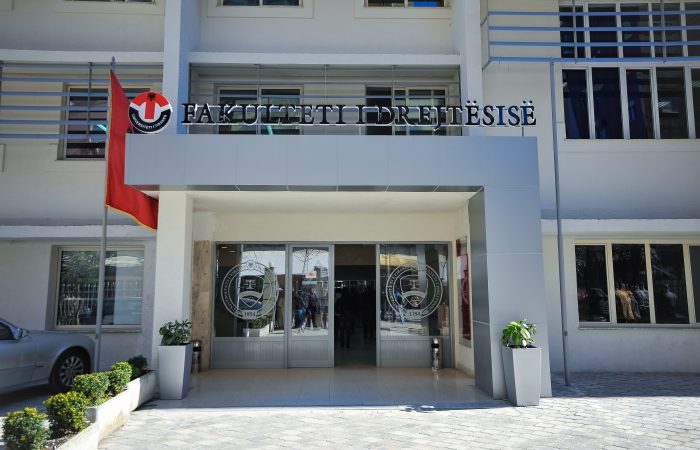 Doktoraturat abuzive te juridiku, fitojnë ata që duhej të ishin skualifikuar Fakulteti i Drejtesise 700x450 1