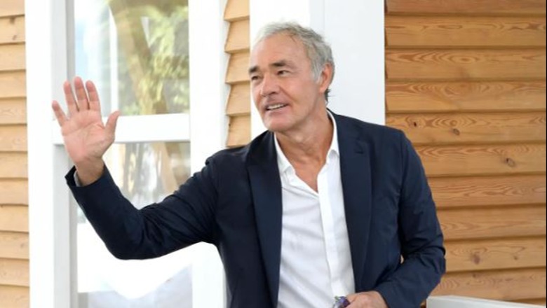Gazetarët me 2 ora nga 30 mijë euro në Shqipëri dhe Massimo Giletti… i vetëm në kërkim të lirisë së tij Gazetari italian Massimo Giletti
