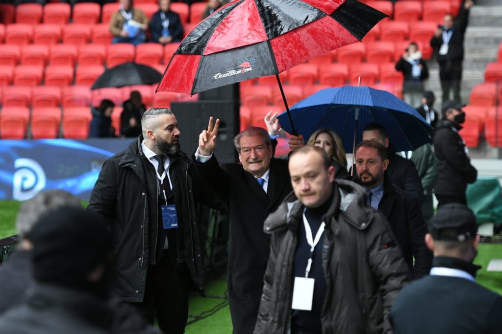 “Bashkë Fitojmë” çel fushatën detaje nga ceremonia në “Air Albania” këtë të shtunë a35bdc0f 6a22 4f41 b5e5 db7e1a8ac7b4