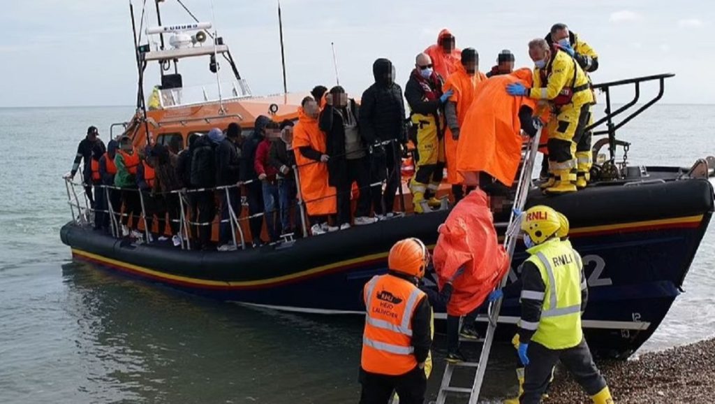 Emigrantët, OKB mesazh Italisë: Hiqni dorë nga masat e ashpra që kufizon operacionet e kërkim-shpëtimit emigrante 1