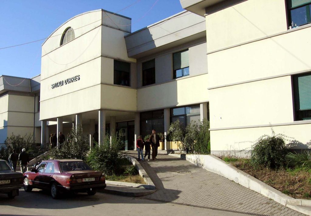 Lëshuan raport kundrejt 5 mijë lekëve pa vizituar pacientin, Policia procedon penalisht 2 mjekët në Durrës 0D2009FF 7F44 4114 B807 48678D08CD9D