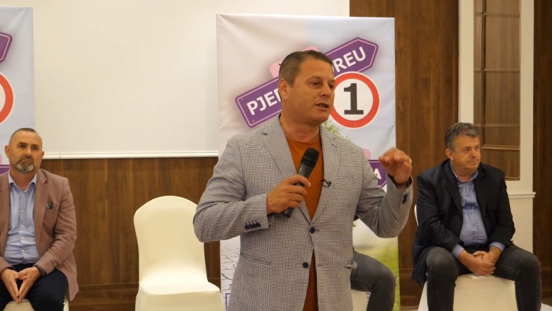 Pjerin Ndreu në takimin përmbyllës me banorët në Shëngjin: Zona do të transformohet tërësisht 1683876470 pjerinndreu