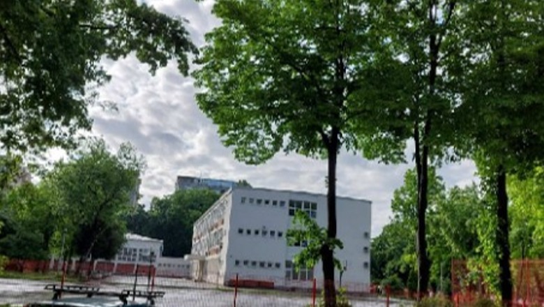 Pas masakrave, Serbia në alarm për bomba në 115 shkolla fillore e të mesme 1684314633 serbi