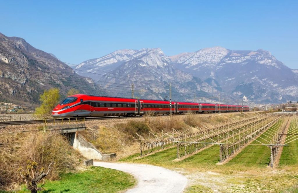 600 km në orë/ Ky është treni më i shpejtë në botë IMG 4549