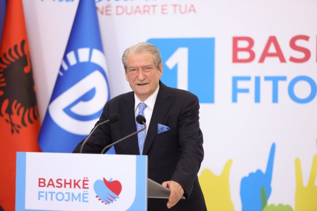 Zgjedhja e Bardhit në krye të grupit të PD-së, Berisha: Nuk e njohim, deputetët të bashkohen berisha 1081x720 1