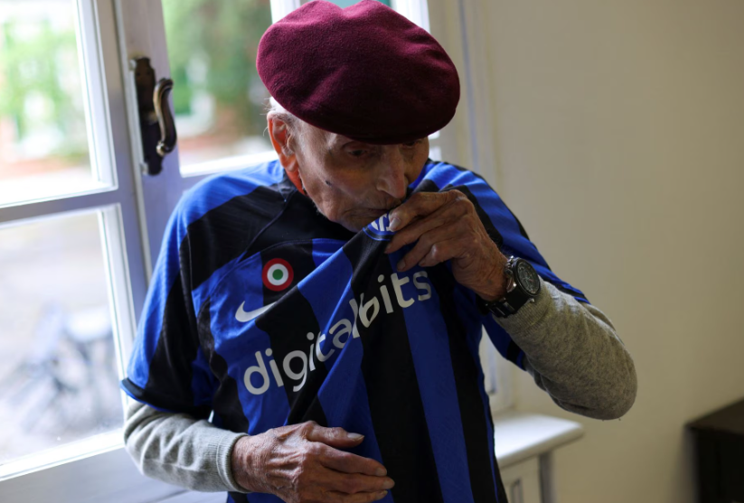 Tifozi 100-vjeçar: Do të jap pensionin tim nëse Interi eliminon Milanin champions 1