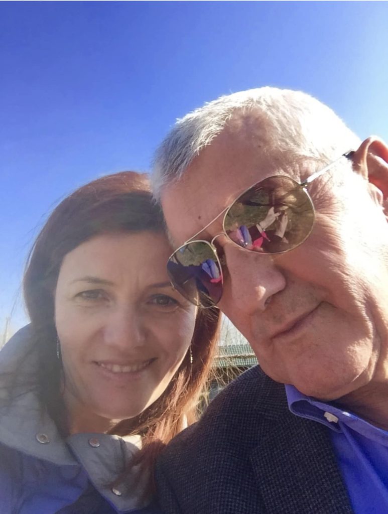 “Ike kur e mendove vetë”, politikania shqiptare humb njeriun e shtrenjtë 1 347551548 10228514457913981 5381082288563784229 n