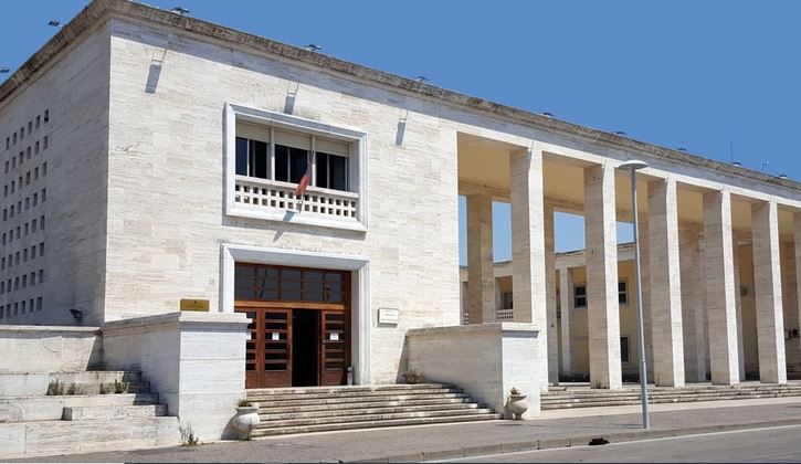 VKM-ja për mbylljen e Albanologjisë, ASA çon në gjyq qeverinë 777