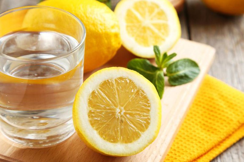 4 arsye pse duhet të pini ujë me limon në mëngjes herët 800 0 a6260f855de3fccb356052cd3e3cc2ce