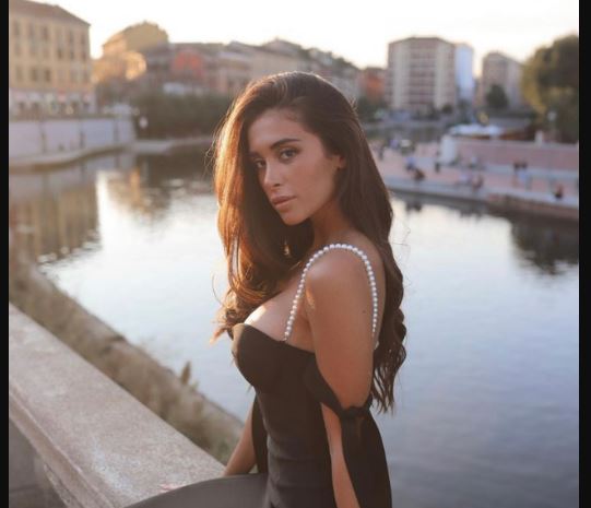 Bledi Mane për Jori Dellin: Ka një të keqe, që e kontrollon mami kudo Capture 17