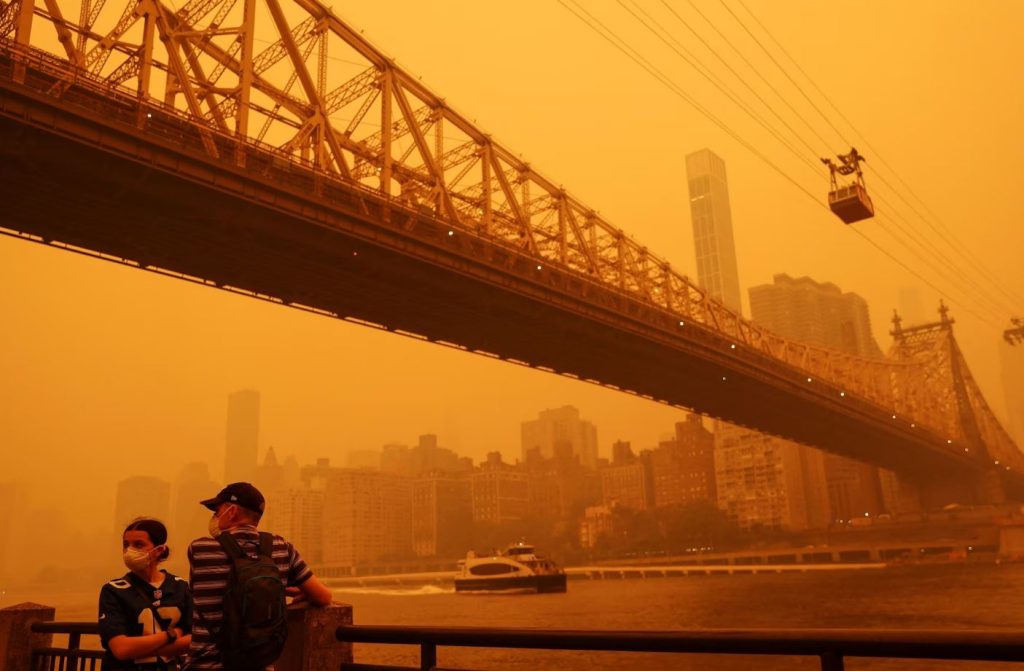 Alarm në New York, qyteti i 8.5 milion njerëzve mbytet nga smogu. Pamjet bëjnë xhiron e botës 2 Capture 38
