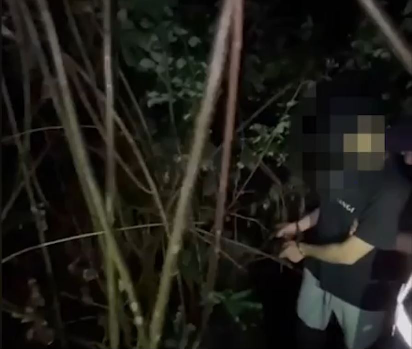 VIDEO/ Hajdutët marrin kasafortën e biznesit dhe e hedhin te Liqeni Capture 54
