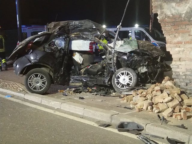 Aksidenti në Rrëshen/ Shtatë persona të plagosur, mes tyre 3 fëmijë D1417902 5C29 428F A8E0 F418628C9883