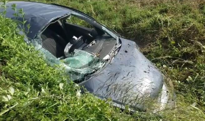 Makina përfundon në kanal në Berat-Dimal, plagosen dy persona aksident 4 1