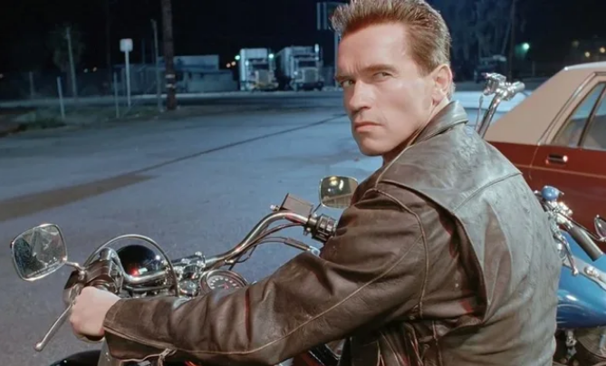 Rrëfimi në Netflix i Schwartzenegger-it: Të rritesh me baba nazist! arnold