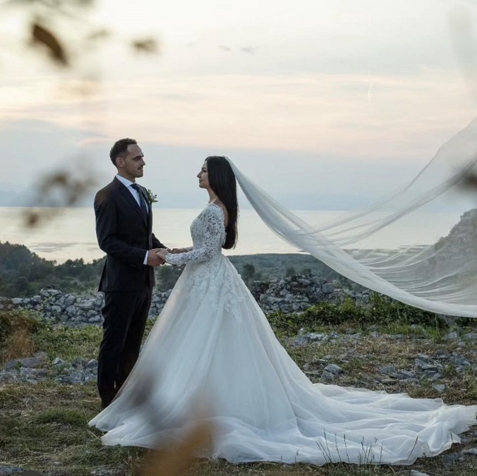 Martohet në Shkodër vajza e Jozefina Topallit! 1 dasma