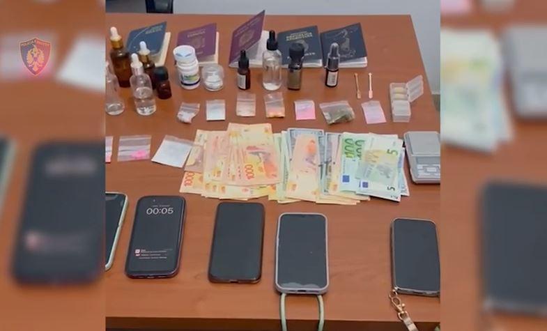 Arrestohen turistët në Dhërmi, shisnin drogë froge