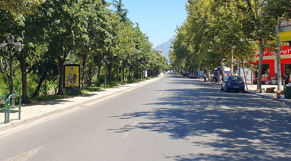 FOTO/ Tirana ''boshatiset'' si dikur në pandemi 1 347605289 625626716328039 7982319266397459751 n