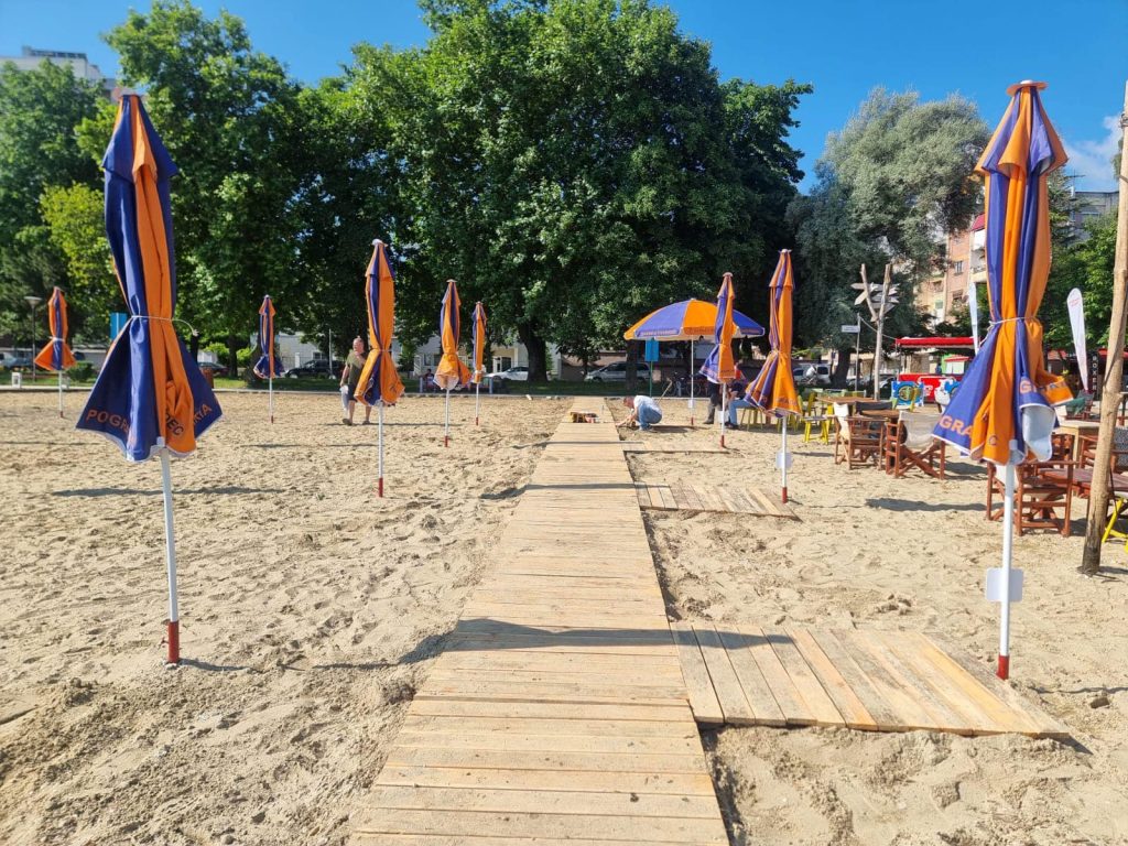 Rama: Në Pogradec janë mundësuar 7 plazhe publike 7 358640332 831608655001464 1695996130092826289 n