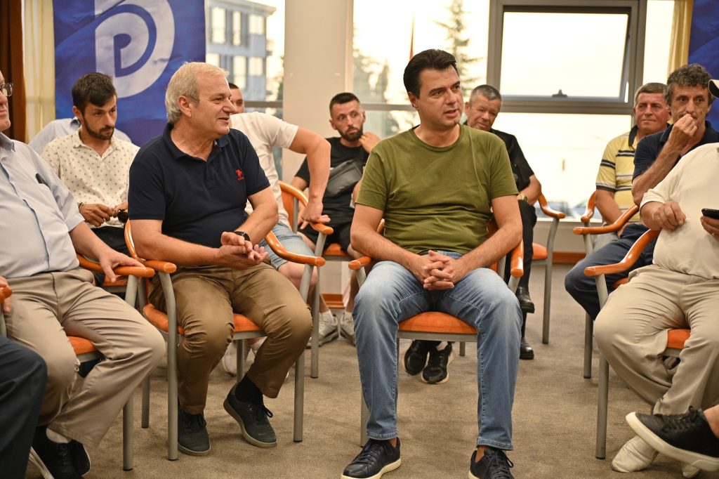 Basha: Koha të hapim letrat dhe të tregojmë pasurinë e çdo politikani, PD sjell ndryshimin 361600048 828855295276368 2640700169975202308 n