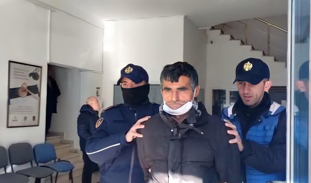 Mbyti fqinjën dhe e hodhi në kanal, dënohet me 20 vite burg Fetah Marra 640 0 1657621079xfetah marra 588