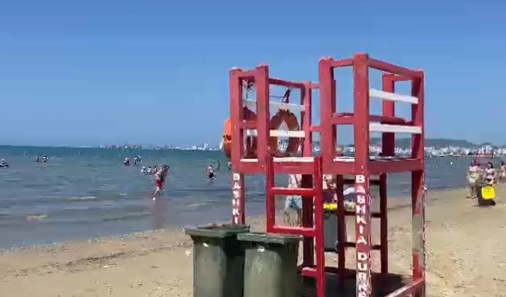 Kullat, pa vrojtues në Durrës/ Subjektet private shpërfillin detyrimet ligjore për sigurinë e pushuesve IMG 3235