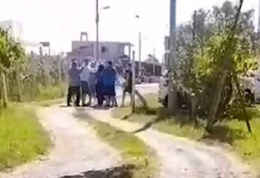 Nga rekrutimi prej Ndrea Prendit, te shoqërues i Presidentit Topi. Detajet për gardistin që qëlloi me armë në Hamallaj IMG 3559