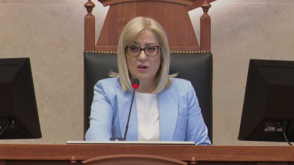 Nikolla: Nuk ka vonesë nga Kuvendi, pasi SPAK e solli më 10 korrik kërkesën për Arben Ahmetajn PARLAMENT frame 62162 1280x720 1