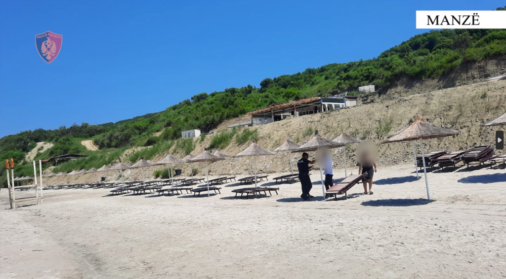 FOTO/ Policia heq 147 çadra dhe 294 shezlongë në plazhin “Rëra e Bardhë” 1 Screenshot 1 11