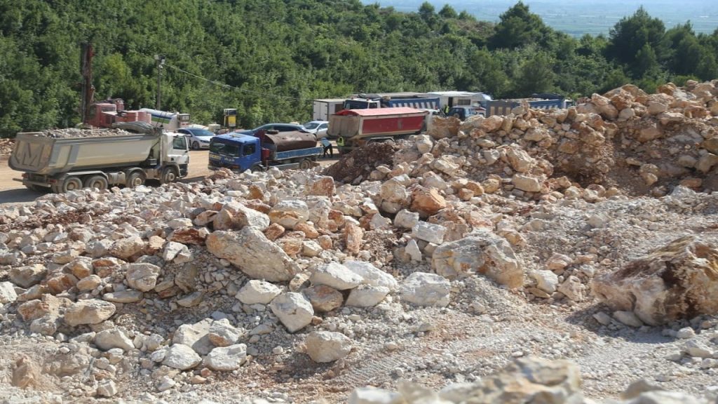 Mbyllet gurorja në Borizanë pas konfliktit të ashpër, kontrolle në 9 banesa WhatsApp Image 2023 07 08 at 17.56.00