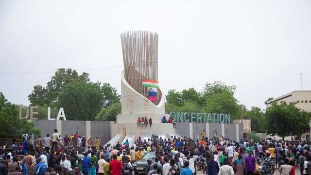 Të panjohurat e puçit ushtarak në ish-koloninë franceze në Afrikë afrike