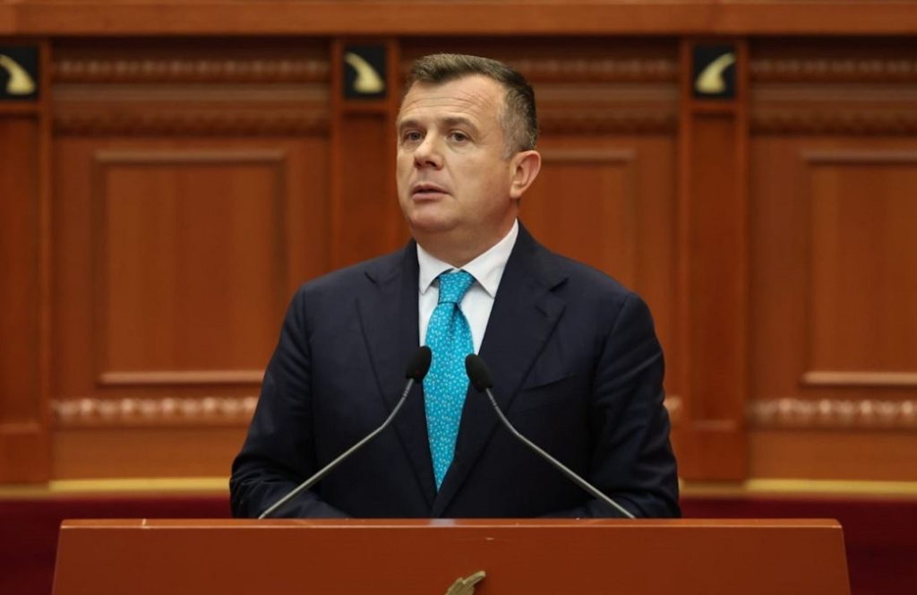 U emërua ministër i Brendshëm, Balla: Do ti shërbej me përulje çdo qytetari! balla 1
