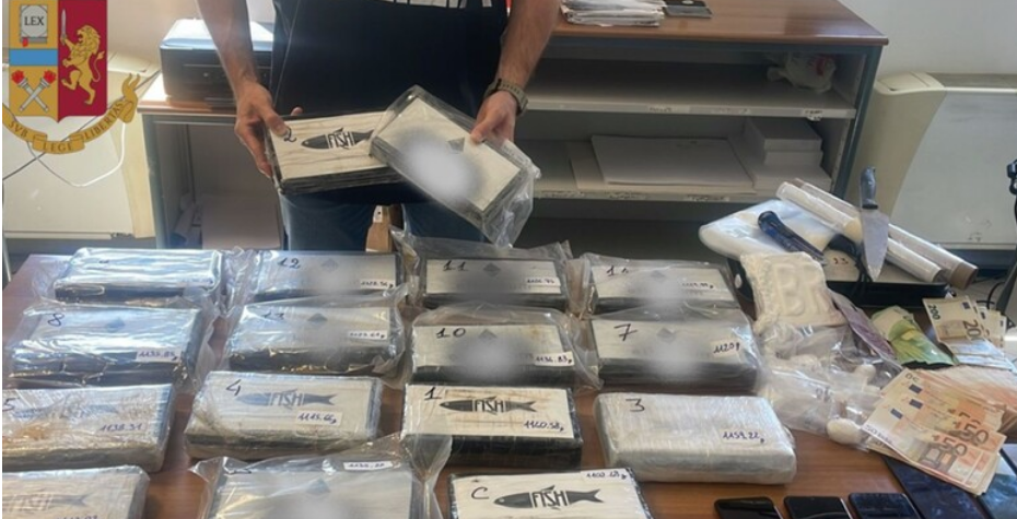 Policia arreston tre shqiptarë në Itali, u sekuetrohen 19 kg kokainë droge