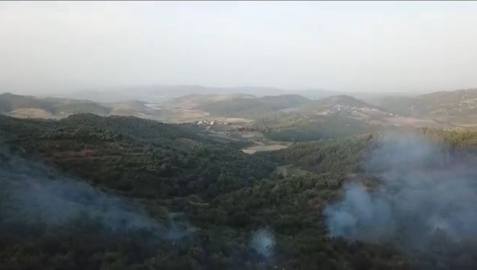 Vijon lufta ndaj flakëve në Kreshpan dhe Peshtan të Fierit, rrezikohen banesat fier 1