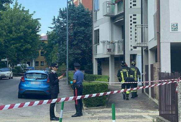 Sherr me thika mes shqiptarëve në Itali, një viktimë dhe dy të plagosur itali 2 1