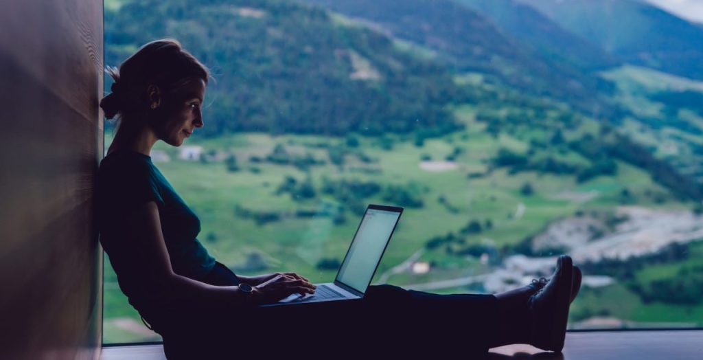 Nomadët digjitalë pa viza, mund të qëndrojnë një vit në Shqipëri nomad digjital 1280x655 1