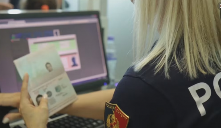 Pasaportat dhe ID-të e reja, Ministria e Brendshme jep detaje për procesin pasaporta 770x446 1
