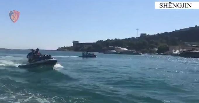 Bllokohen 16 mjete lundruese nga Shëngjini në Kavajë, ndëshkohen me gjobë drejtuesit e tyre shengjin 2