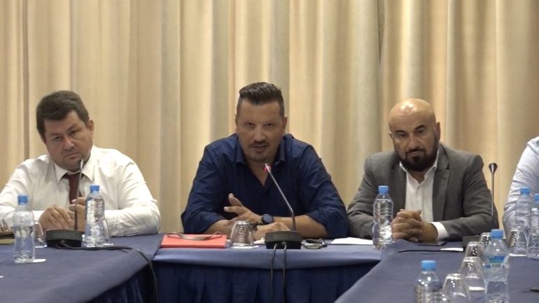 Zhvlerësimi i Euros, eksportuesit paralajmërojnë protestë para kryeministrisë shoqatata e biznesit 770x433 1
