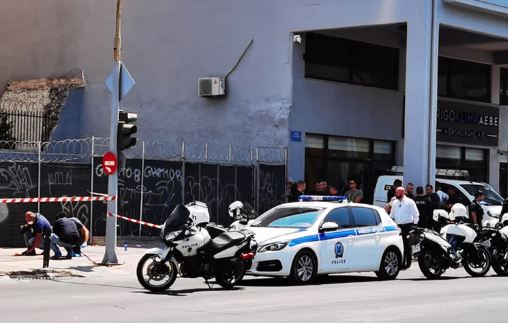 Shqiptari tenton të grabisë bankën në Athinë, përplaset me policinë dhe përfundon në spital 12333