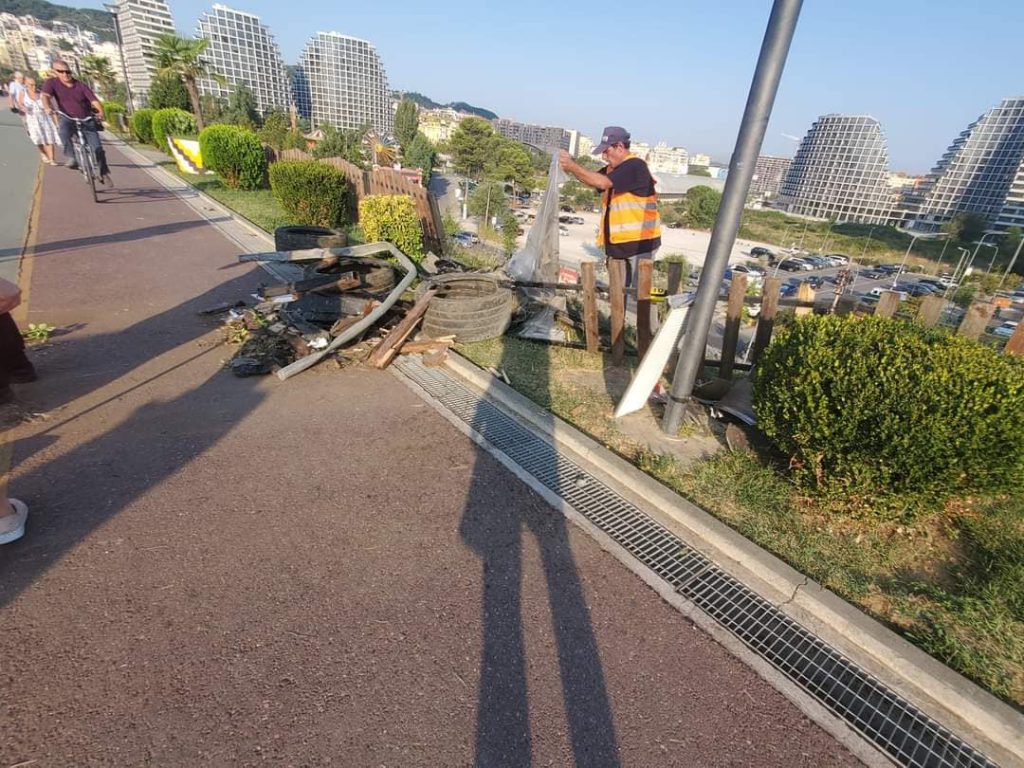Përfundoi në pedonalen e Liqenit, Policia ka identifikuar drejtuesin e mjetit: Një 26-vjeçar 3 1692690153 11